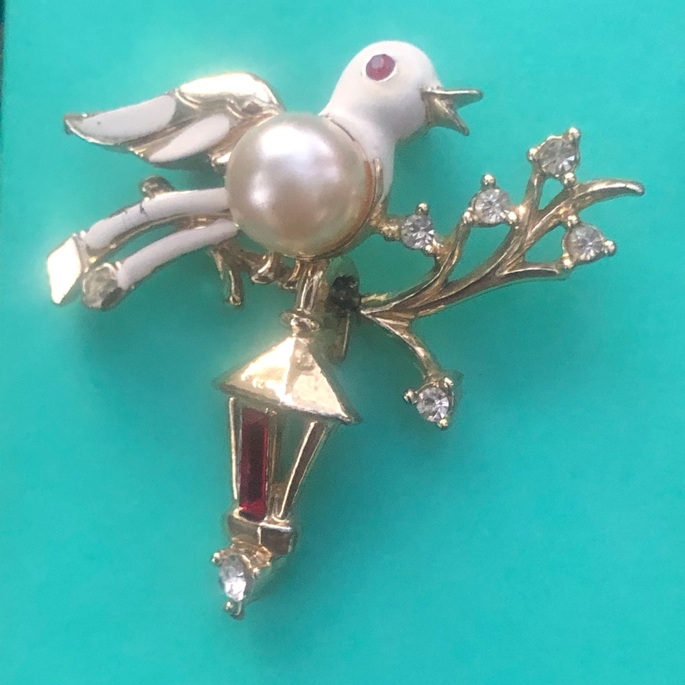 Vintage Rare Coro Bird With Red Lantern and Rhinestone Pin